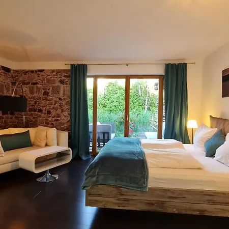 Design Ferienwohnung 2. Reihe Woerthsee Mit Garten Und Grosser Terrasse Apartment *
