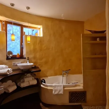 Design Ferienwohnung 2. Reihe Woerthsee Mit Garten Und Grosser Terrasse Apartment *