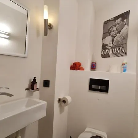 Apartment Design Ferienwohnung 2. Reihe Woerthsee Mit Garten Und Grosser Terrasse *
