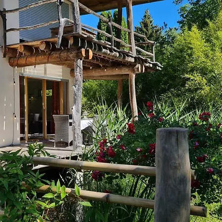 Design Ferienwohnung 2. Reihe Woerthsee Mit Garten Und Grosser Terrasse Inning am Ammersee